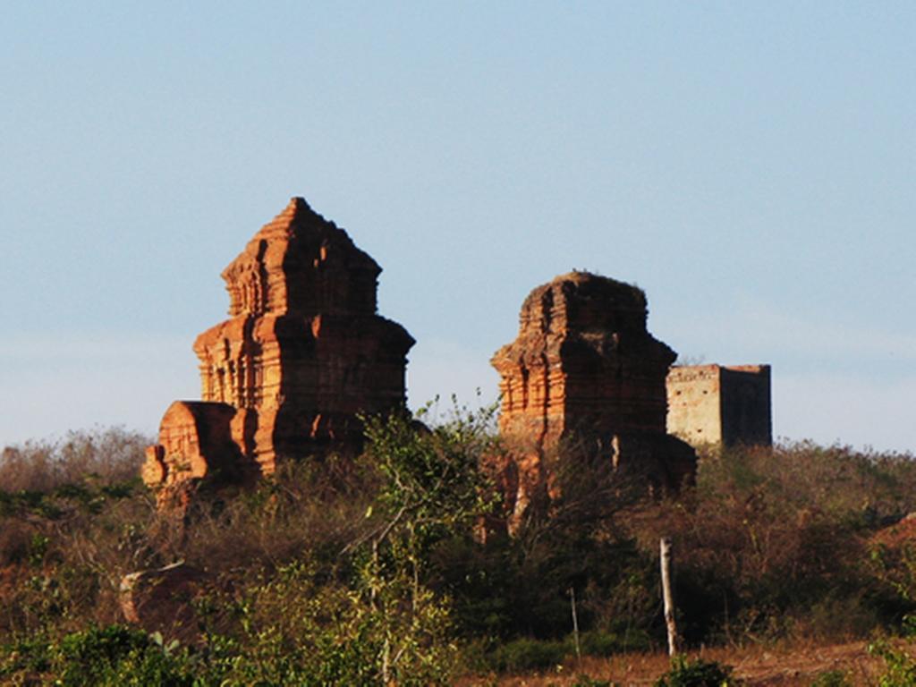Minh Anh Garden Hotel Phan Thiết Buitenkant foto
