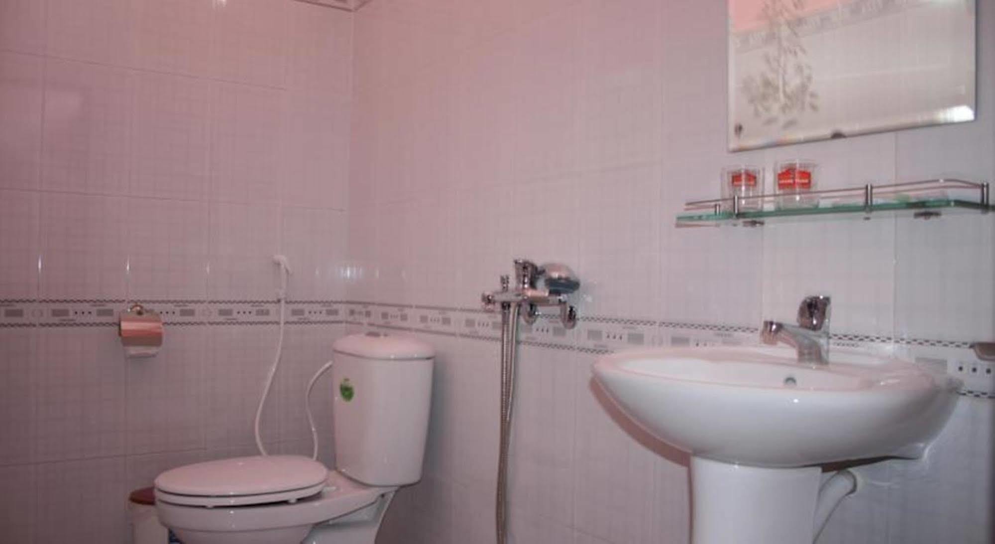 Minh Anh Garden Hotel Phan Thiết Buitenkant foto