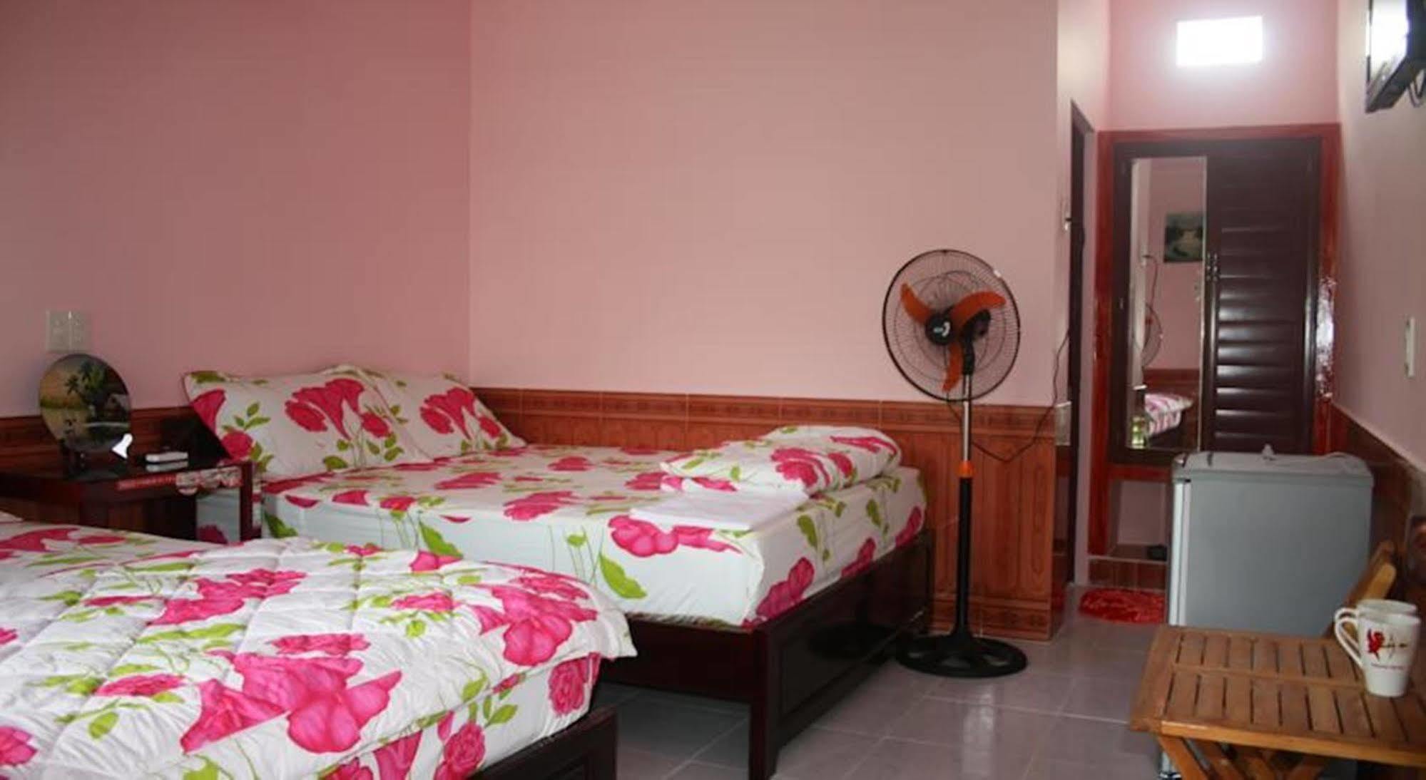 Minh Anh Garden Hotel Phan Thiết Buitenkant foto