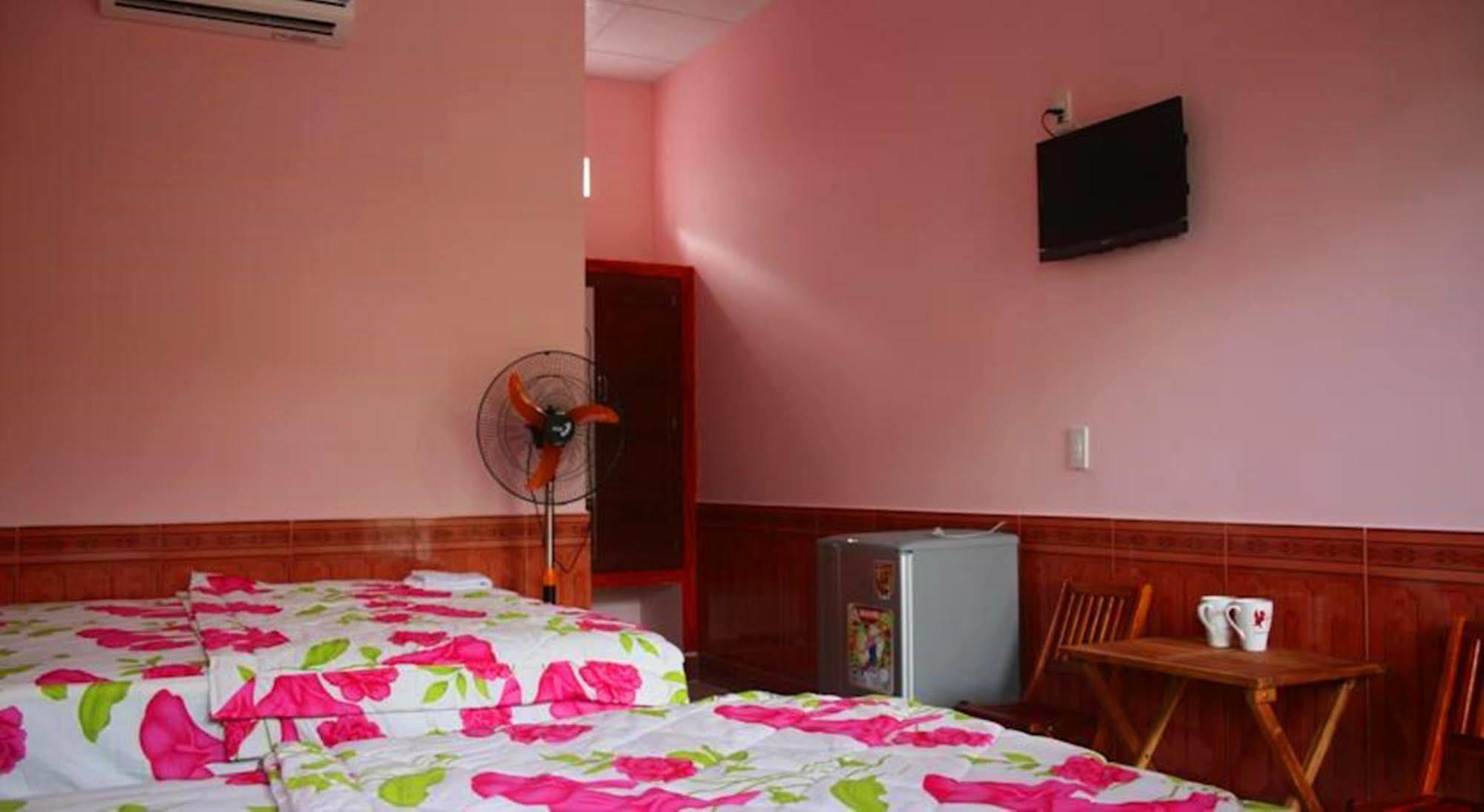 Minh Anh Garden Hotel Phan Thiết Buitenkant foto