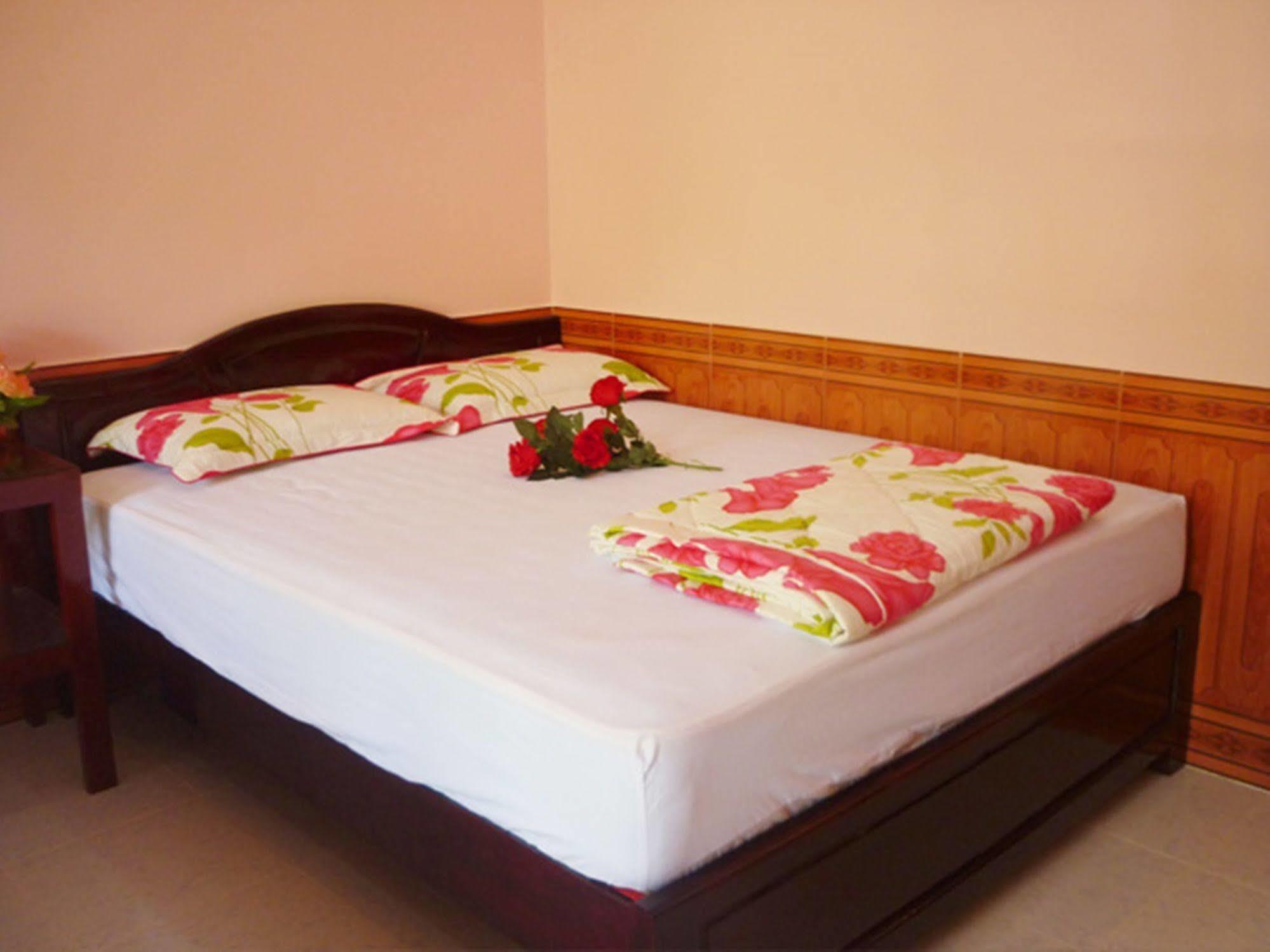 Minh Anh Garden Hotel Phan Thiết Buitenkant foto
